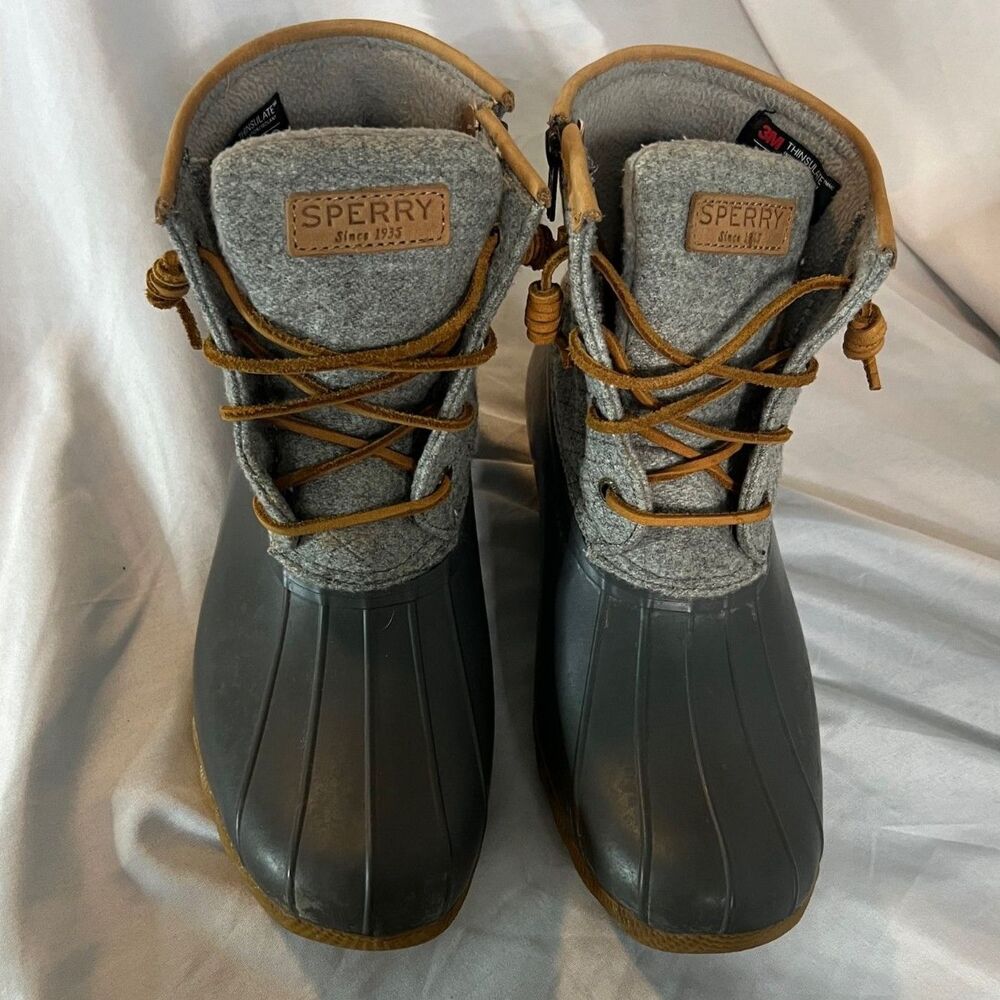 Sperry Women's Saltwater Emboss Wool Boots Size 8